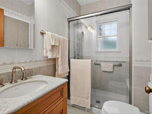34 Glen Cove Drive, Glen Head NY 11545