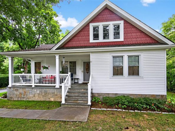 34 Glen Cove Drive, Glen Head NY 11545