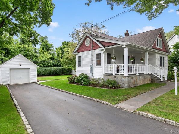 34 Glen Cove Drive, Glen Head NY 11545