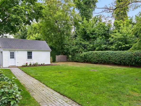 34 Glen Cove Drive, Glen Head NY 11545