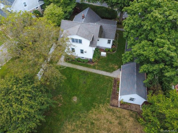 34 Glen Cove Drive, Glen Head NY 11545