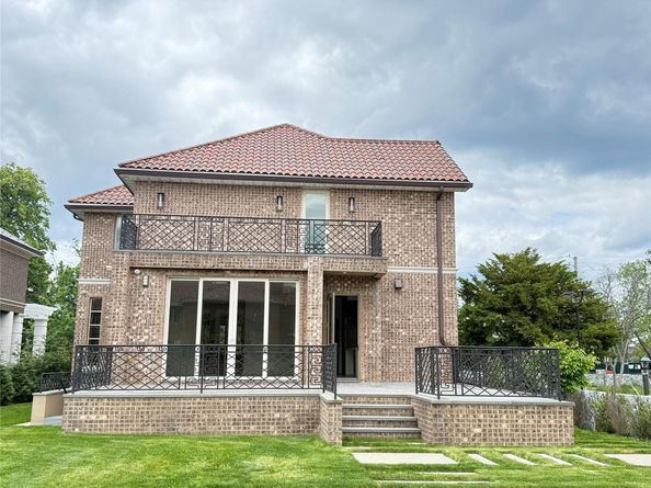 144-58 Boulevard, Whitestone NY 11357