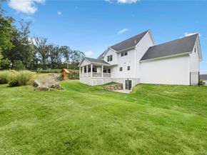 9 Point Place, Chappaqua NY 10514