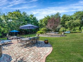 16 Laura Court, Mount Sinai NY 11766