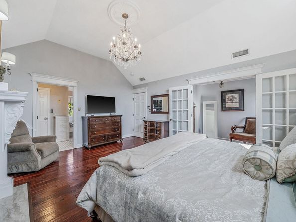 16 Laura Court, Mount Sinai NY 11766