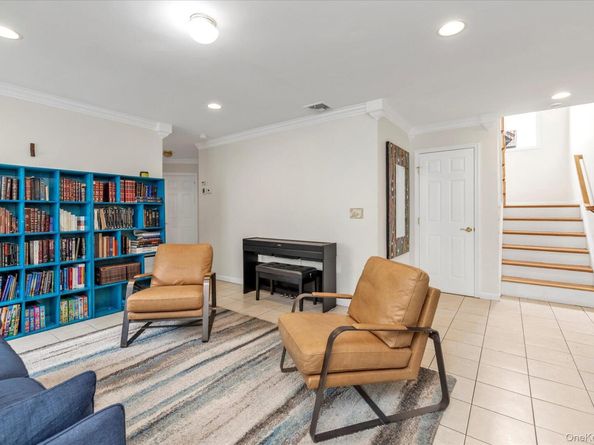 227 W Pine Street, Long Beach NY 11561