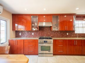 75-22 186th Street, Fresh Meadows NY 11366