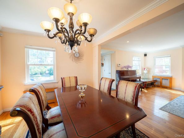 75-22 186th Street, Fresh Meadows NY 11366