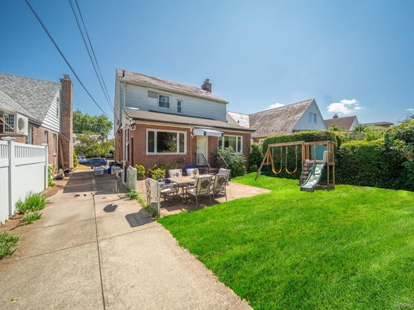 75-22 186th Street, Fresh Meadows NY 11366