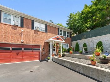 2 Greystone Terrace