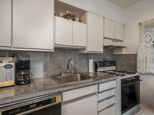 29-05 160 Street, Flushing NY 11358