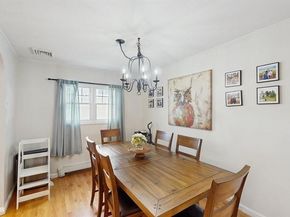 525 Miller Avenue, Freeport NY 11520