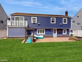 525 Miller Avenue, Freeport NY 11520