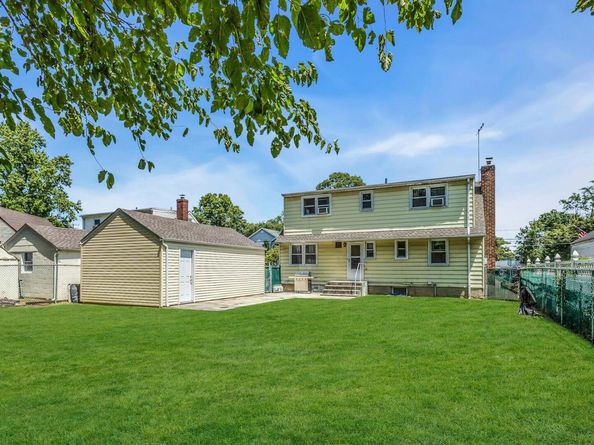 299 Warren Street, Uniondale NY 11553