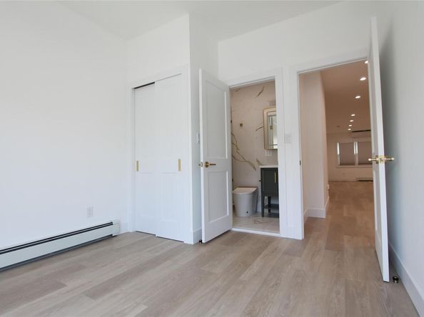 79-31 69th Avenue, Middle Village NY 11379