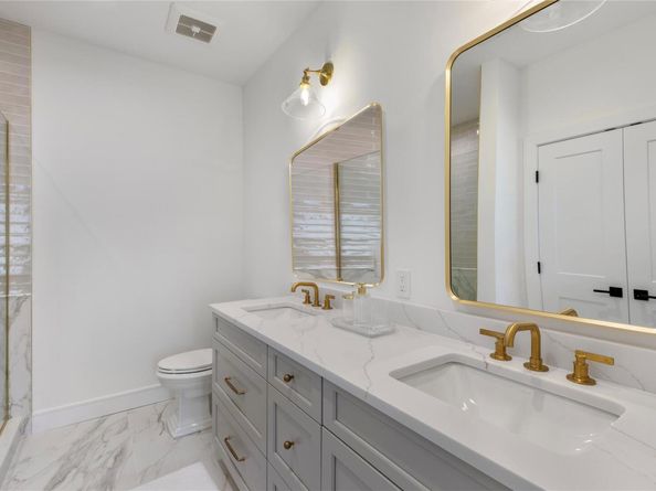 140 Celine Lane 12, Yaphank NY 11980