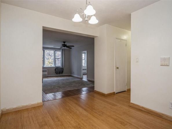 4 Sadore Lane 3E, Yonkers NY 10710