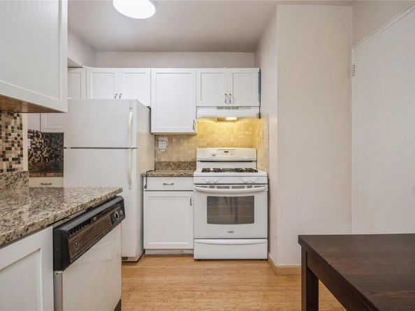 4 Sadore Lane 3E, Yonkers NY 10710