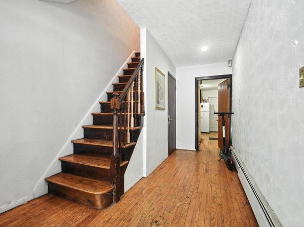 3224 Gunther Avenue, Bronx NY 10469