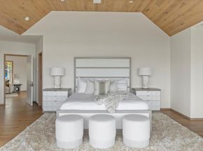 551 Main Street, Quiogue NY 11978