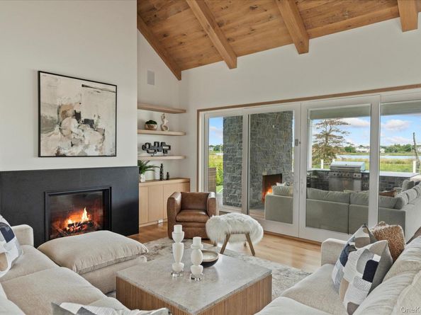 551 Main Street, Quiogue NY 11978