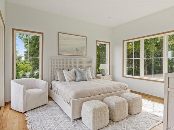 551 Main Street, Quiogue NY 11978