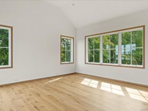 551 Main Street, Quiogue NY 11978