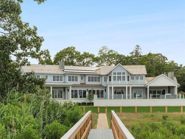 551 Main Street, Quiogue NY 11978