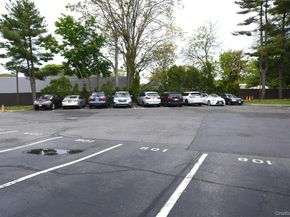 565 Avenue A 104, Uniondale NY 11553