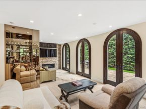 15470 Powells Cove Boulevard, Beechhurst NY 11357