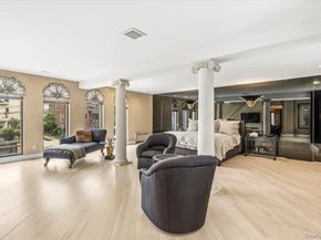 15470 Powells Cove Boulevard, Beechhurst NY 11357