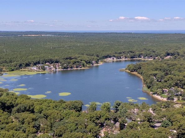 92 Wauwepex Trail, Ridge NY 11961