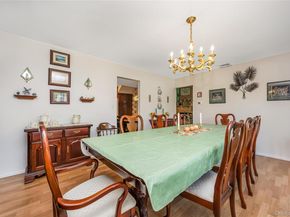 18 Tacoma Lane, Syosset NY 11791
