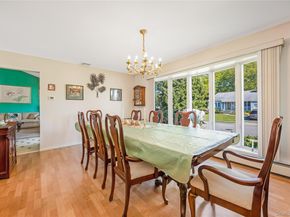 18 Tacoma Lane, Syosset NY 11791