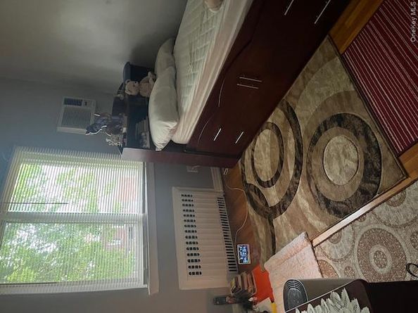 196-43 Dunton Avenue 2C, Holliswood NY 11423