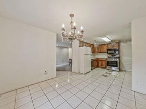 527 Daryl Drive, Medford NY 11763