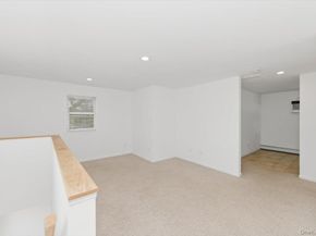 20 Cambridge Avenue, Melville NY 11747