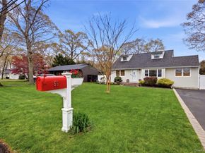 55 Pine Street, Holbrook NY 11741