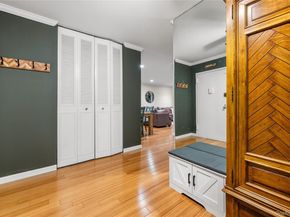 90 Park Avenue S B6, Rockville Centre NY 11570