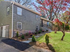 816 Hardscrabble Road, Chappaqua NY 10514