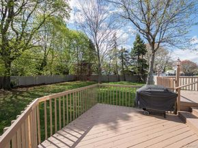 29 Audley Circle, Plainview NY 11803