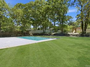 7 Mortimer Street, Westhampton Beach NY 11978