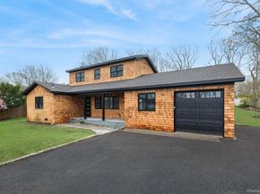 7 Mortimer Street, Westhampton Beach NY 11978