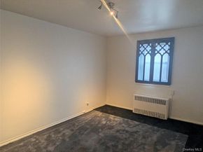 87-56 Francis Lewis Boulevard B45, Hollis NY 11423