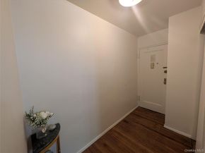87-56 Francis Lewis Boulevard B45, Hollis NY 11423