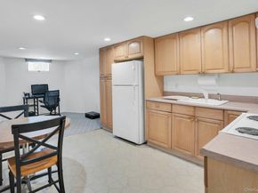 44 McCulloch Drive, Dix Hills NY 11746