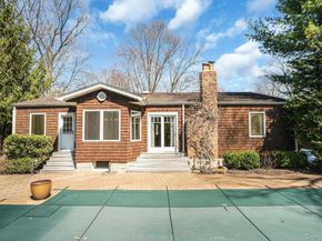 44 McCulloch Drive, Dix Hills NY 11746