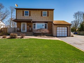89 Cheltenham Road, West Babylon NY 11704