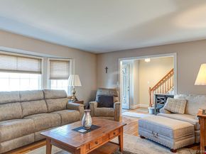 89 Cheltenham Road, West Babylon NY 11704