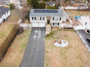 549 4th Street, Ronkonkoma NY 11779